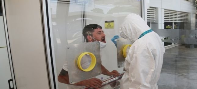 Antalya Havalimanı’nda 3100 kişi test yaptırdı