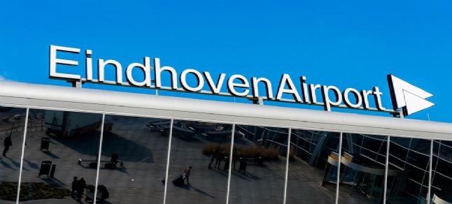 Üç yolcuda Kovid-19 çıktı