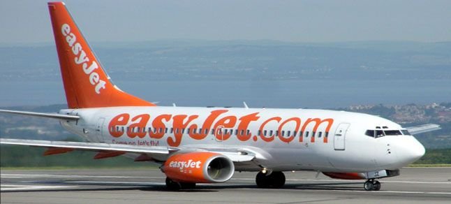 EasyJet zararı 1 milyar dolar olarak bildirdi