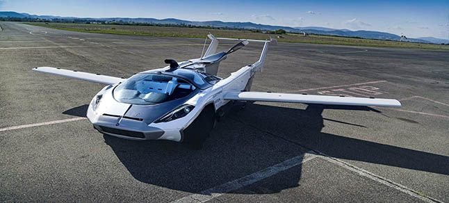 Üç dakikada gökyüzüne çıkan otomobil