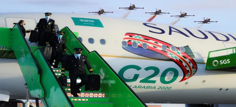 G-20 Zirvesi uçak gösterisiyle başladı