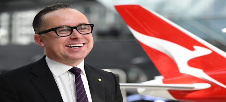 Qantas Aşı’sız uçağa almayacak
