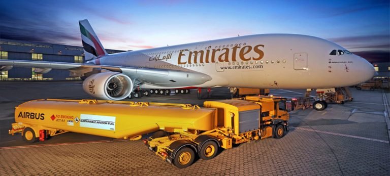 Emirates Aralık Ayında Teslim Edilecek Üç A380 Uçağından İlkini Karşıladı