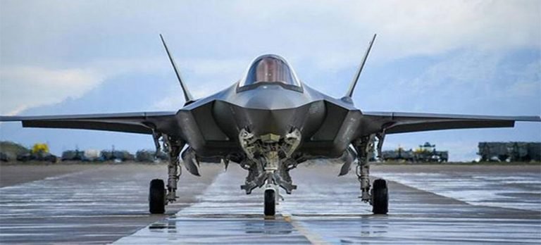 F-35 savaş uçağı üretimine koronavirüs engeli