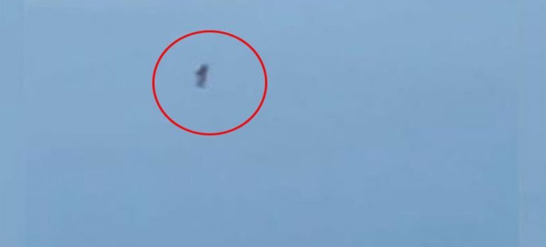 Jetpack ile uçuş yapan gizemli adam yine görüntülendi