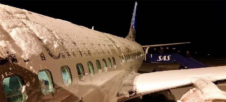 ABD’de kar fırtınası nedeniyle yüzlerce uçuş iptal edildi