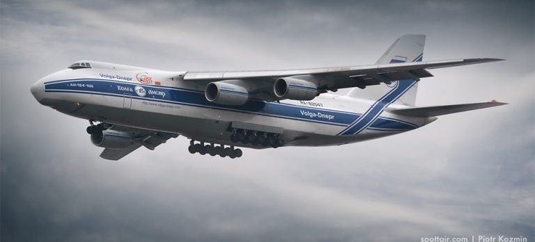 Altı An-124-100 aynı anda kalkışını tamamladı