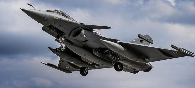 Yunanistan, savaş uçağı satın almak için Fransa ile anlaştı