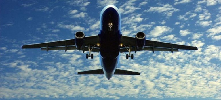 Antalya Moskova uçağı havada arızalandı!