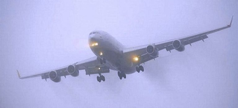 Pakistan’ın Lahor Kentinde Sis Nedeniyle Uçuşlar Askıya Alındı