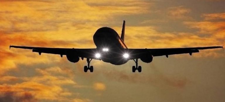 THY uçağı hava muhalefeti nedeniyle iniş yapamadı