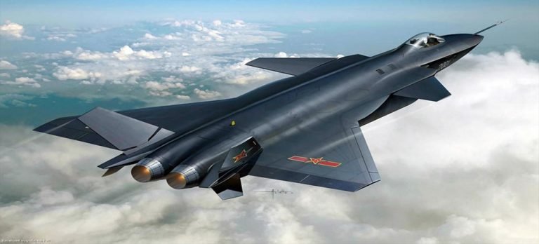 Çin savaş uçakları, ABD uçak gemisine saldırıyı simüle etti