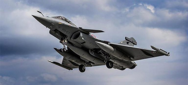 Fransız uçakları Atina’ya tatbikata geliyor