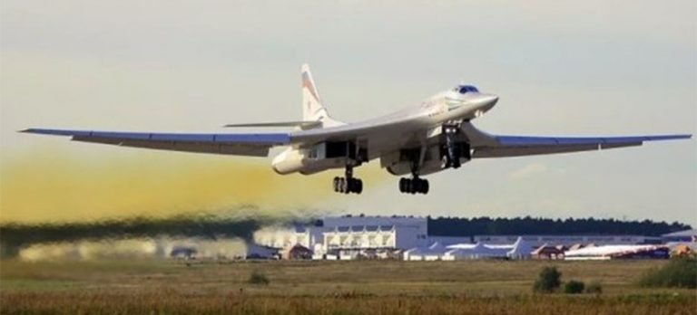 Rusya’dan Süpersonik bombardıman uçağı hamlesi