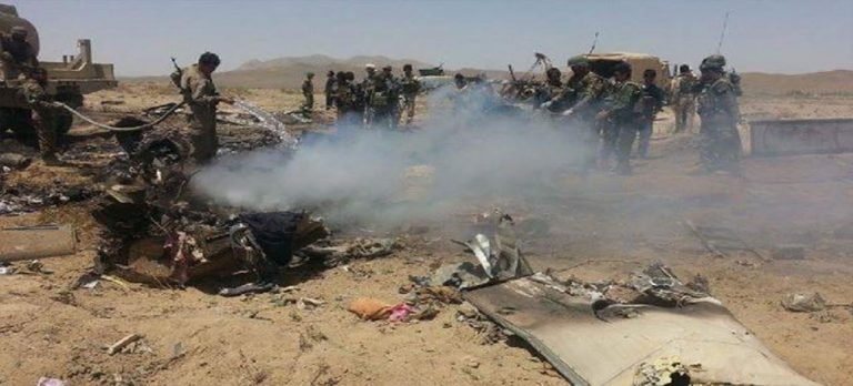 Afganistan’da askeri helikopter düştü: 9 ölü