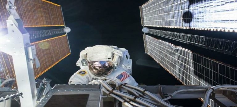 NASA astronotları uzay yürüyüşüne çıktı