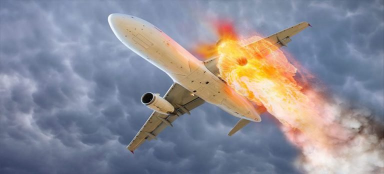 Güney Sudan’da bir yolcu uçağı düştü