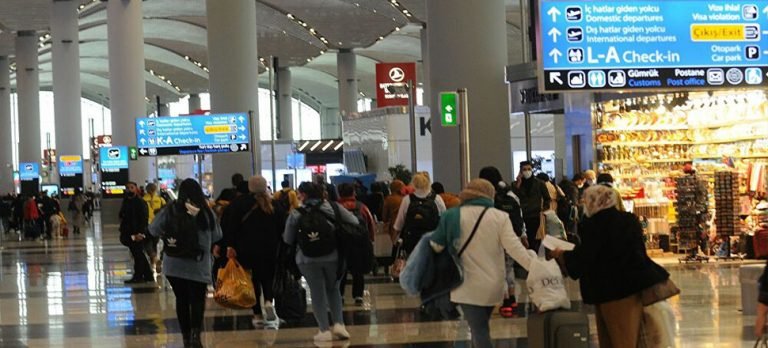 İstanbul Havalimanı pandemideki en yoğun gününü yaşadı