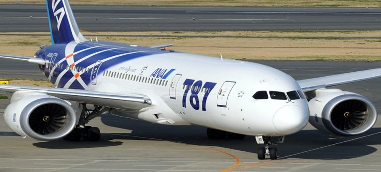 Japon ANA’ya ait uçak acil iniş yaptı!