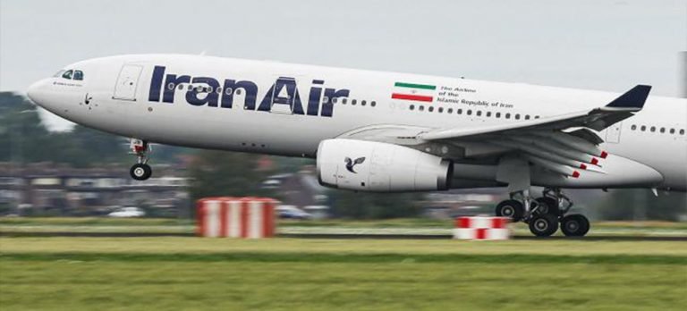 İran iki ülkeye uçak seferlerini durdurdu