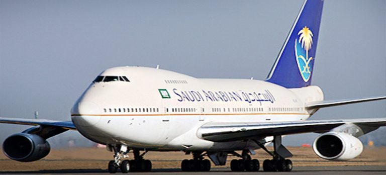 Suudi Arabistan uluslararası uçuşları yeniden başlatıyor