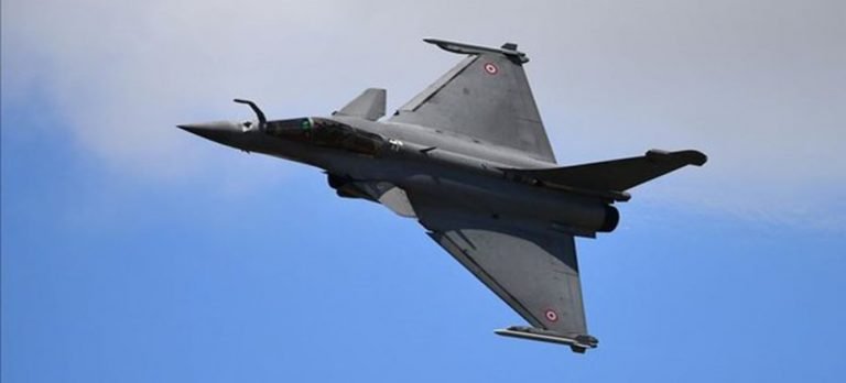 Fransa’nın Hindistan’a yaptığı savaş uçağı satışında yolsuzluk