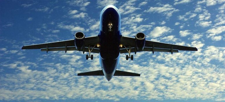 Yemen, Hindistan’a uçak seferlerini durdurdu