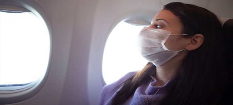 Uçakta maske takmayı reddeden yolcular gözaltında