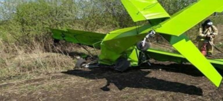 Bakım işçisi küçük uçak kaçırdı: 2 ölü