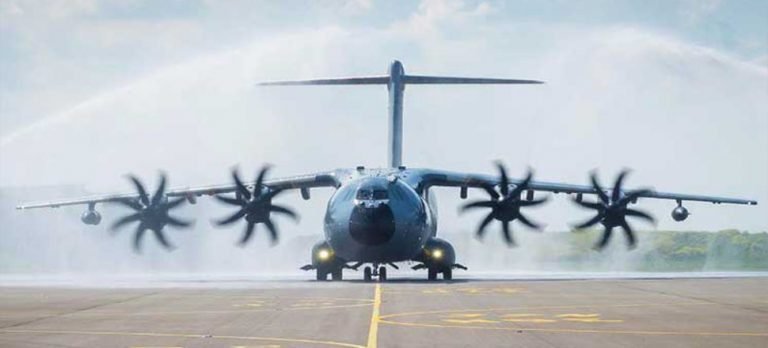 Airbus, 100’üncü A400M’yi teslim etti