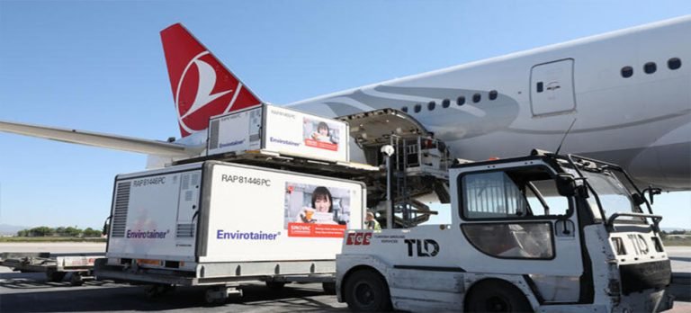 Yeni parti Çin aşısını yaşıyan uçak Esenboğa’ya indi