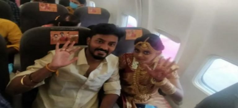 Kısıtlamalardan kaçmak için uçakta düğün yaptılar