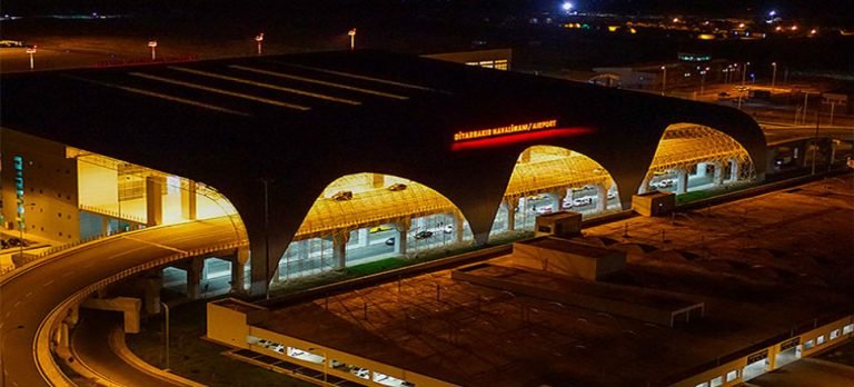 Diyarbakır Havalimanı’nda bir ay uçuş yok