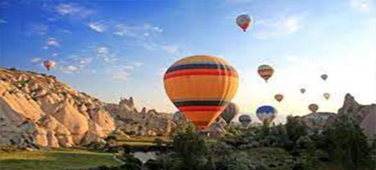 Kapadokya’da balon turları rüzgar nedeniyle iptal edildi