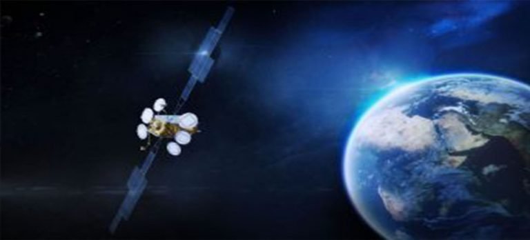 Airbus’ın inşa ettiği EUTELSAT QUANTUM uydusu fırlatma istasyonuna gönderildi