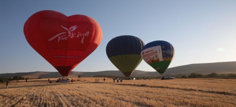 Tarihin sıfır noktasında ilk sıcak hava balonu uçuşu