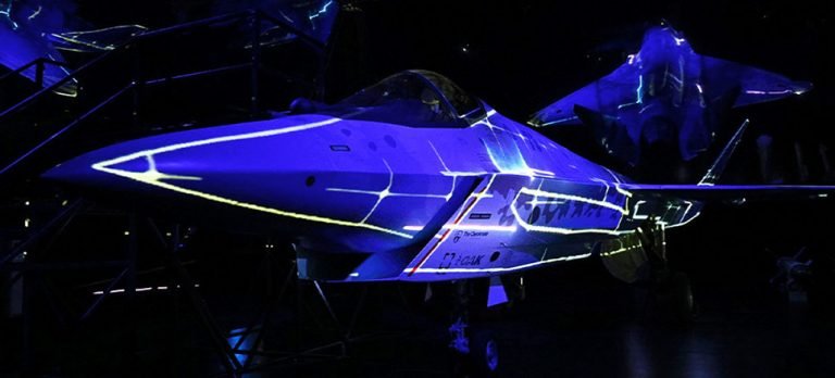 Rusya 5. nesil savaş uçağı Su-57 Checkmate’i tanıttı