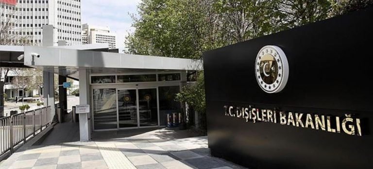 Türk Dışişleri’nden Rusya’da düşen yolcu uçağı için taziye mesajı