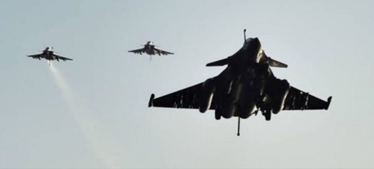 Mısır ile Fransa hava kuvvetleri ortak tatbikat düzenledi