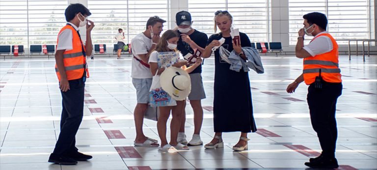 FRAPORT TAV Antalya Havalimanında sağlık ve güvenlik ekibi kuruldu