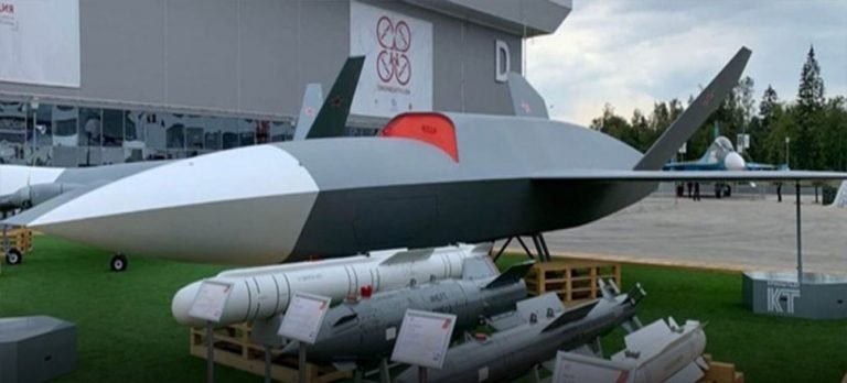 Rusya, havalandığı taşıyıcı uçağa geri dönebilecek İHA geliştiriyor