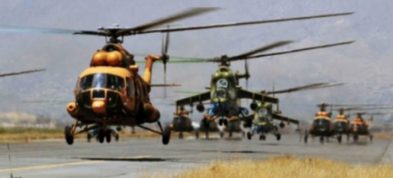Afganistan’dan 22 uçak ve 24 helikopter Özbekistan’a kaçırıldı