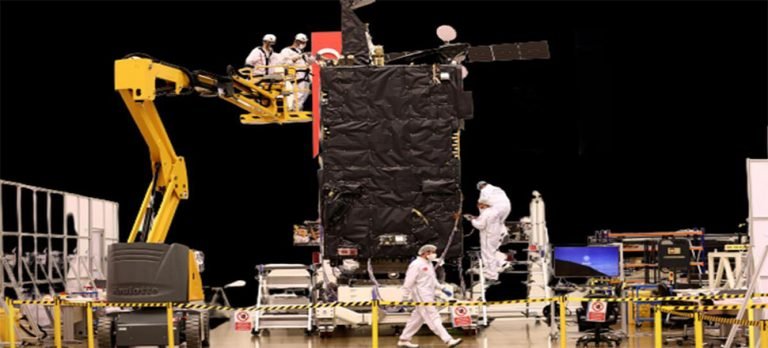 TUSAŞ yeni uydu ihracatına hazırlanıyor