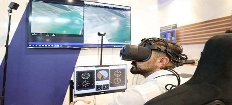 Pilot eğitiminde ‘karma gerçeklik’ dönemi