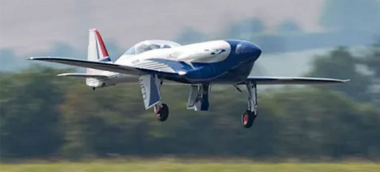 Rolls-Royce İmzalı İlk Tamamen Elektrikli Uçak, İlk Uçuşunu Tamamladı!