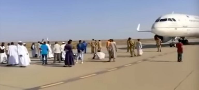 Sudan’da 2 havalimanı uçuşlara kapatıldı