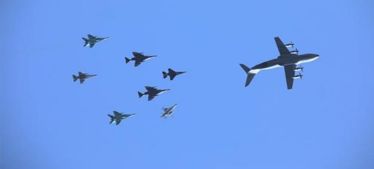 Türkiye ve Azerbaycan uçakları TEKNOFEST öncesi İstanbul’u selamladı