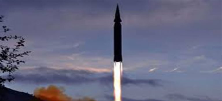 Kuzey Kore yeni tip uçaksavar füzesi denedi