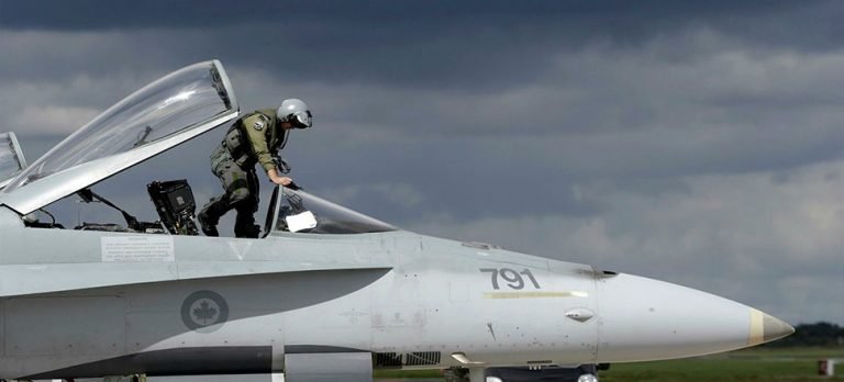 NATO, Baltık bölgesindeki üçüncü hava üssünü kullanıma açtı