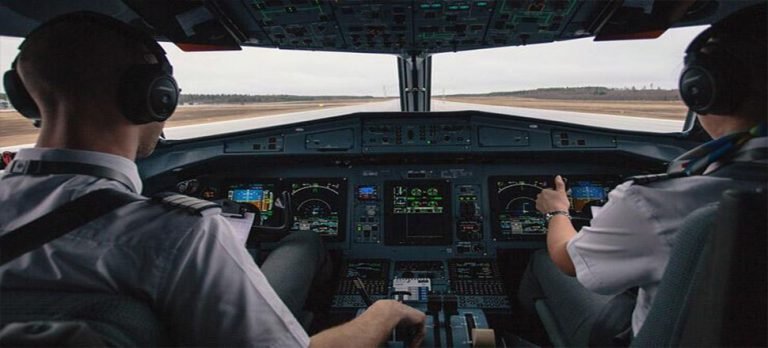 Pilotlar Korona kaptı işten atıldılar